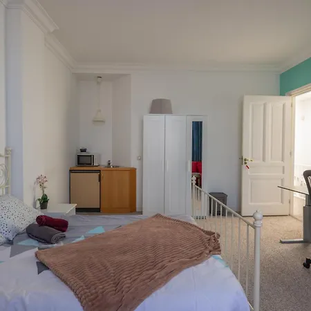 Flora's Palace - Scheveningen Apartment Den Haag