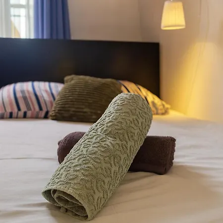 Flora's Palace - Scheveningen Appartement